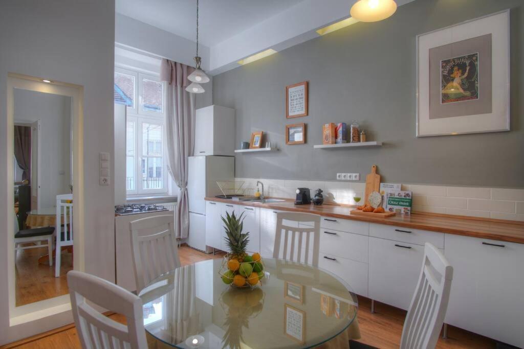 Apartman Castlehill1011- Free Parking And Ac By Fishermans Bastion